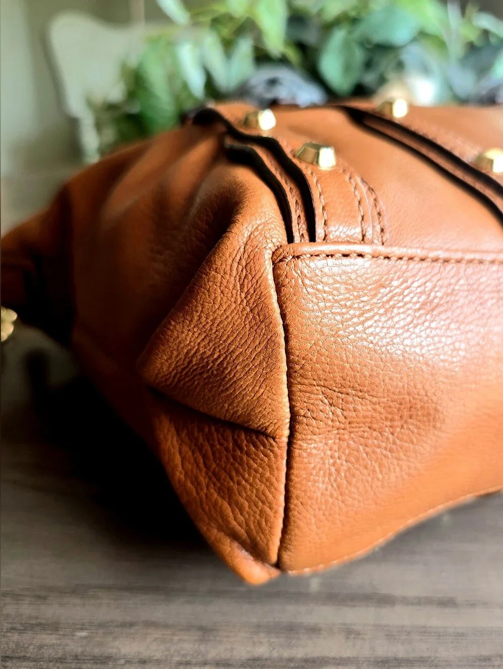 Michael Kors Medium Leigh Vintage Leather Satchel / Crossbody